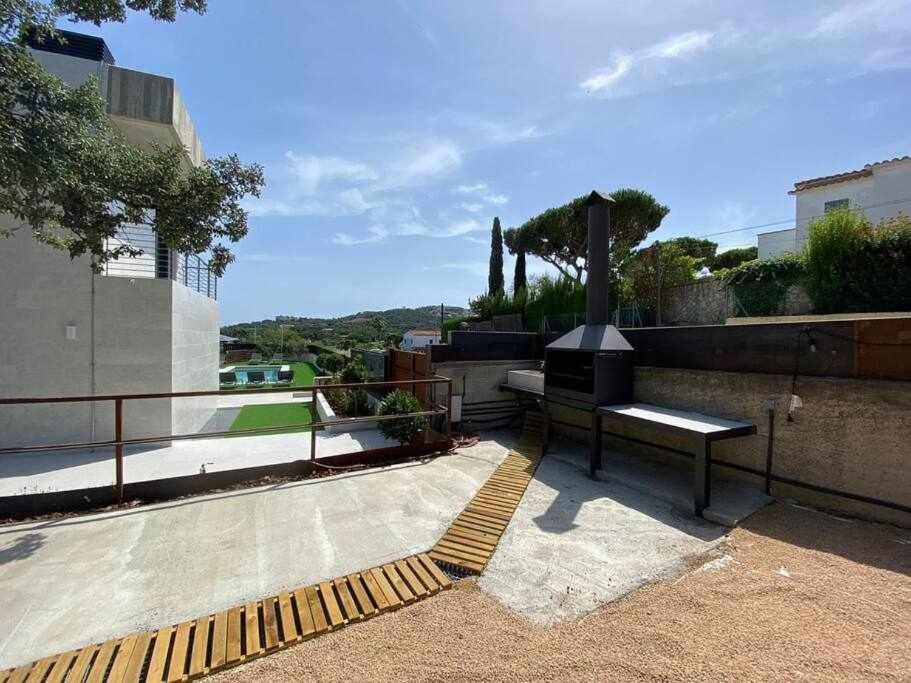 Naramia Sagaro Villa With Poolgarden10 Pax S'Agaro Luaran gambar