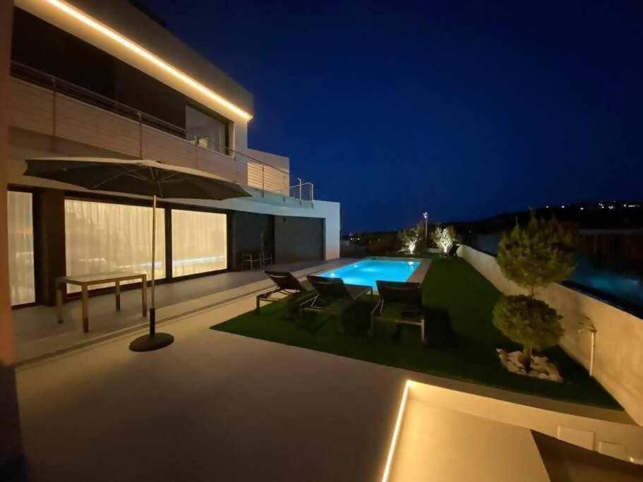 Naramia Sagaro Villa With Poolgarden10 Pax S'Agaro Luaran gambar